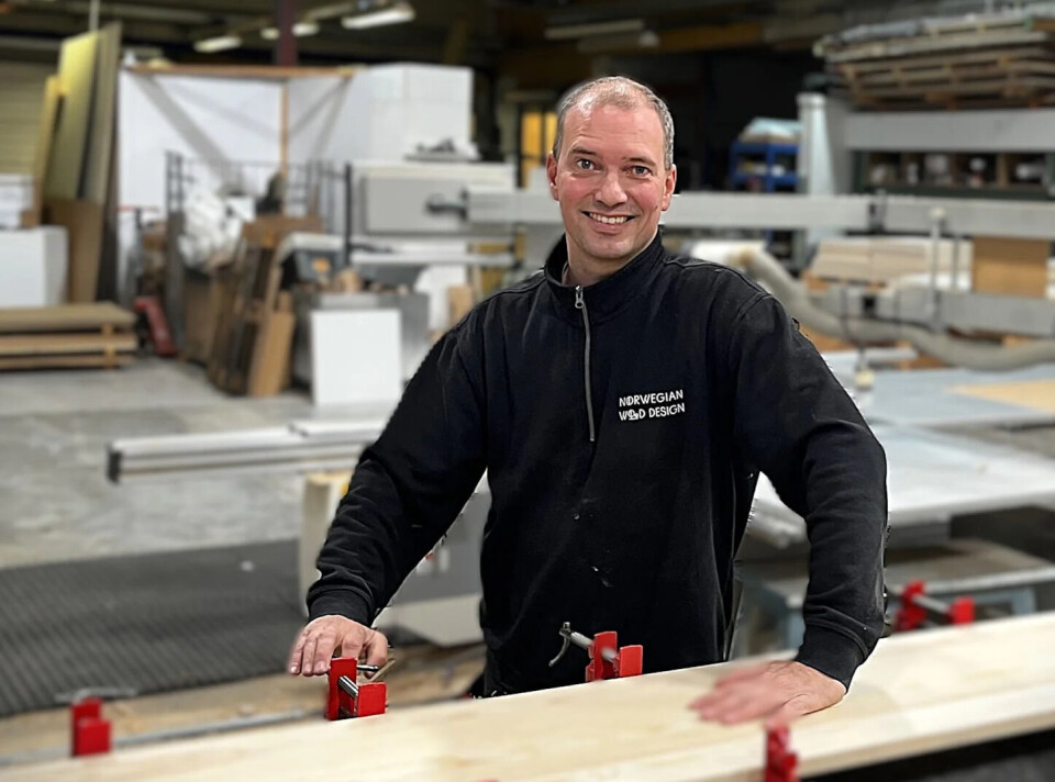 Joakim Espegard er medeier og daglig leder i Norwegian Wood Design AS, som er en av de ferskeste medlemsbedriftene i Norske Trevarer. Joakim Espegard