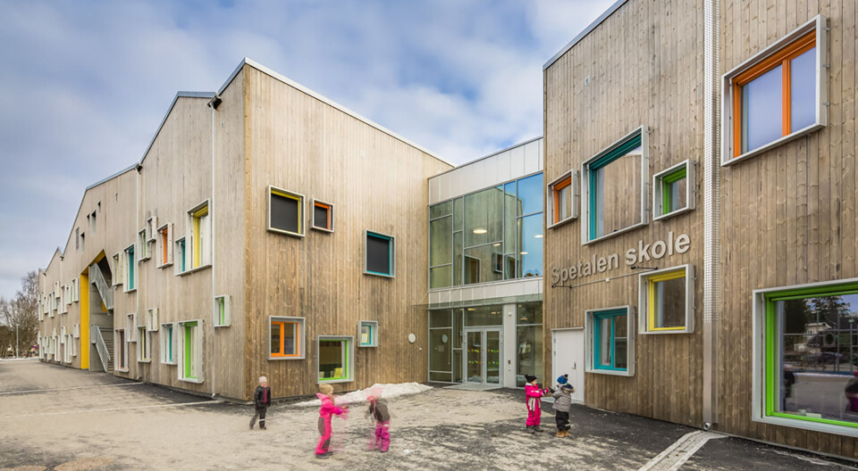 VANT: Spetalen skole er kåret til årets skolebygg 2018. Foto: Hundven Clements Photography