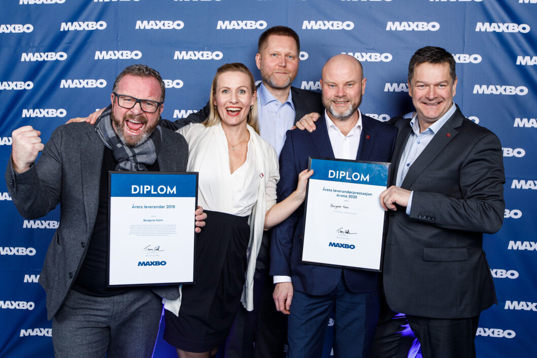 Bergene Holm ble hedret som Maxbos beste leverandør i helgen, under Arena 2020. Fra venstre: Sondre Kittang, Hege Voll Midtgaard, Hans Monsebakken, Lars Gulbrandsen og Bjørn Terje Walbækken, alle fra Bergene Holm. (Foto: Killian Much) Bergene Holm ble hedret som Maxbos beste leverandør i helgen, under Arena 2020. Fra venstre: Sondre Kittang, Hege Voll Midtgaard, Hans Monsebakken, Lars Gulbrandsen og Bjørn Terje Walbækken, alle fra Bergene Holm. (Foto: Killian Much)