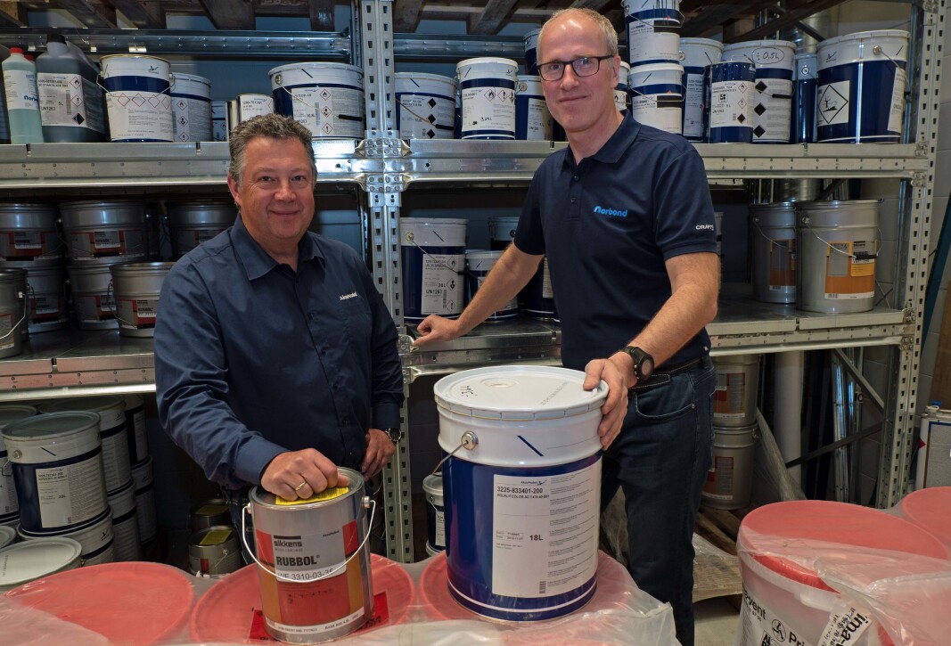 Hans Normann Lunner (til venstre) satser på Rune Edvardsen i Norbond og de andre partnerne i Tintex-nettverket for å nå både små og store kunder. Hans Normann Lunner (til venstre) satser på Rune Edvardsen i Norbond og de andre partnerne i Tintex-nettverket for å nå både små og store kunder.