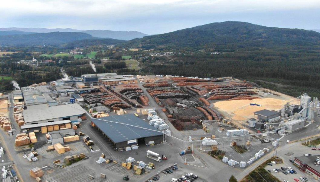 Byggingen av det nye anlegget på Moelven Soknabruket AS skal etter planen være ferdig høsten 2021. Byggingen av det nye anlegget på Moelven Soknabruket AS skal etter planen være ferdig høsten 2021.