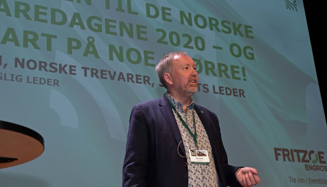 Norske Trevarer inviterer til trevaredager igjen – her styreleder Ole Olsen på de siste trevaredagene. Norske Trevarer inviterer til trevaredager igjen – her styreleder Ole Olsen på de siste trevaredagene.