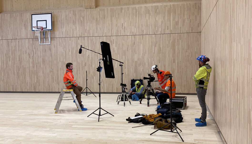 Torvbråten skole fokuserer på sosial bæredyktighet og miljøriktig arkitektur. Torvbråten skole fokuserer på sosial bæredyktighet og miljøriktig arkitektur.