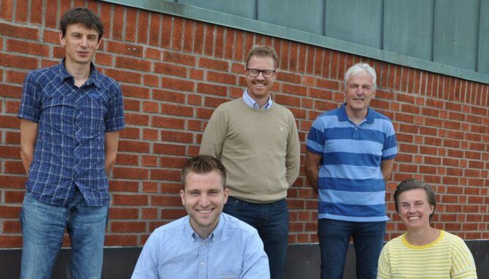 Styret i TTF, Eivind Skaug, Olav Bergene Holm jr., Terje Osen, Ragnar Berg og Ylva Kleiven, har bestemt seg for å utsette det planlagte julemøtet. Styret i TTF, Eivind Skaug, Olav Bergene Holm jr., Terje Osen, Ragnar Berg og Ylva Kleiven, har bestemt seg for å utsette det planlagte julemøtet.