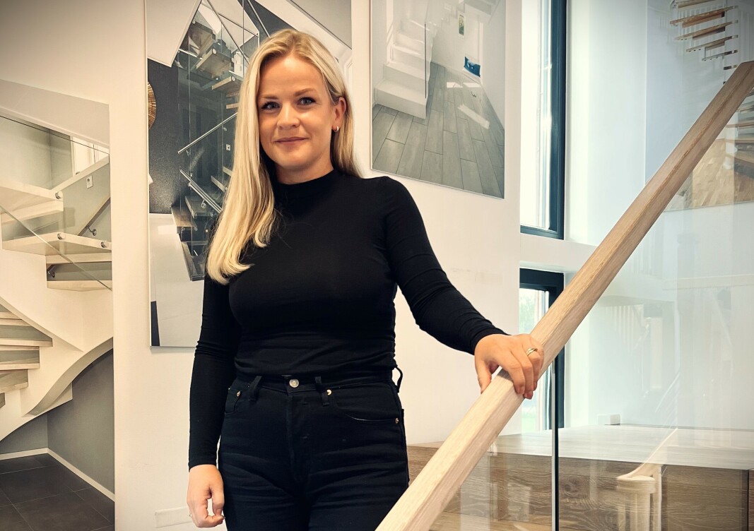 Charlotte Inderhaug Fleten (32) går fra jobben som salgssjef i Glamox til daglig leder i den prisbelønte trevarebedriften Melby AS på Nordmøre. Charlotte Inderhaug Fleten (32) går fra jobben som salgssjef i Glamox til daglig leder i den prisbelønte trevarebedriften Melby AS på Nordmøre.